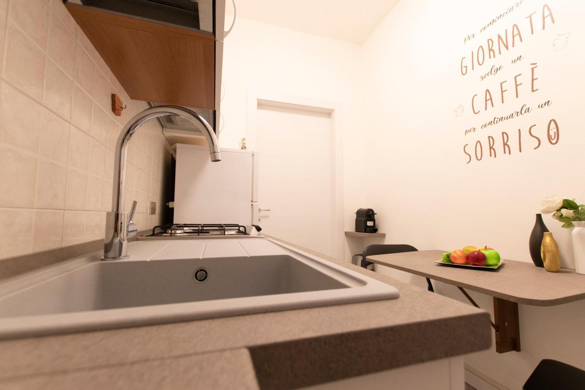 Ihost Apartment - Lodi 47 มิลาน ภายนอก รูปภาพ